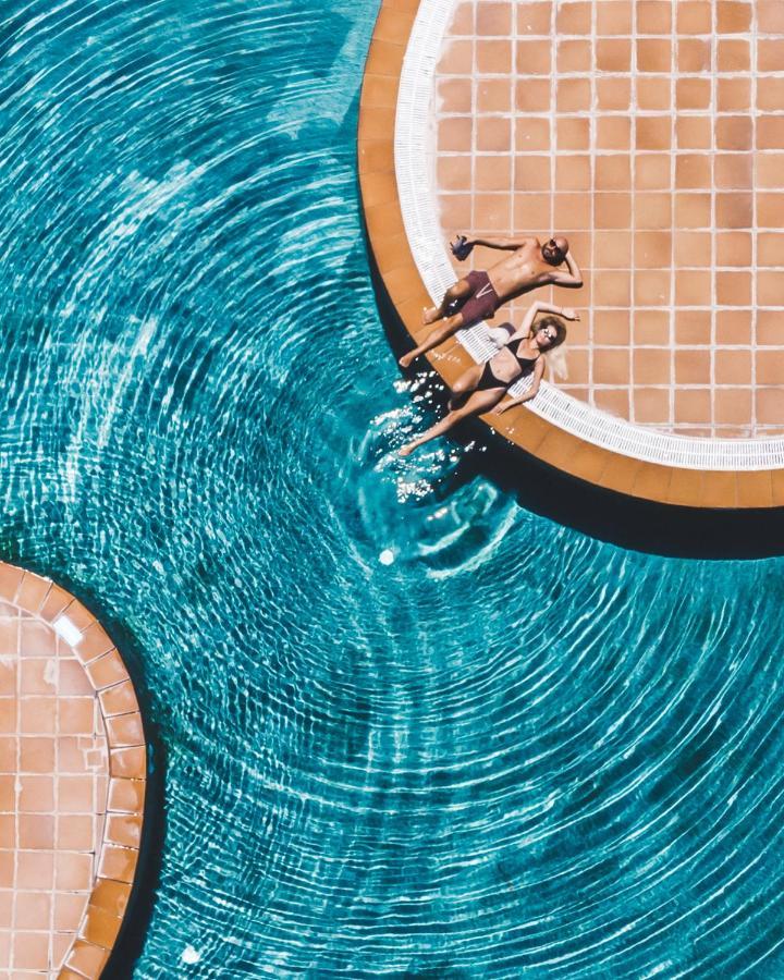 รีสอร์ทมองเต้ ซานโต้ การ์วอยโร ภายนอก รูปภาพ The pool at the 1018